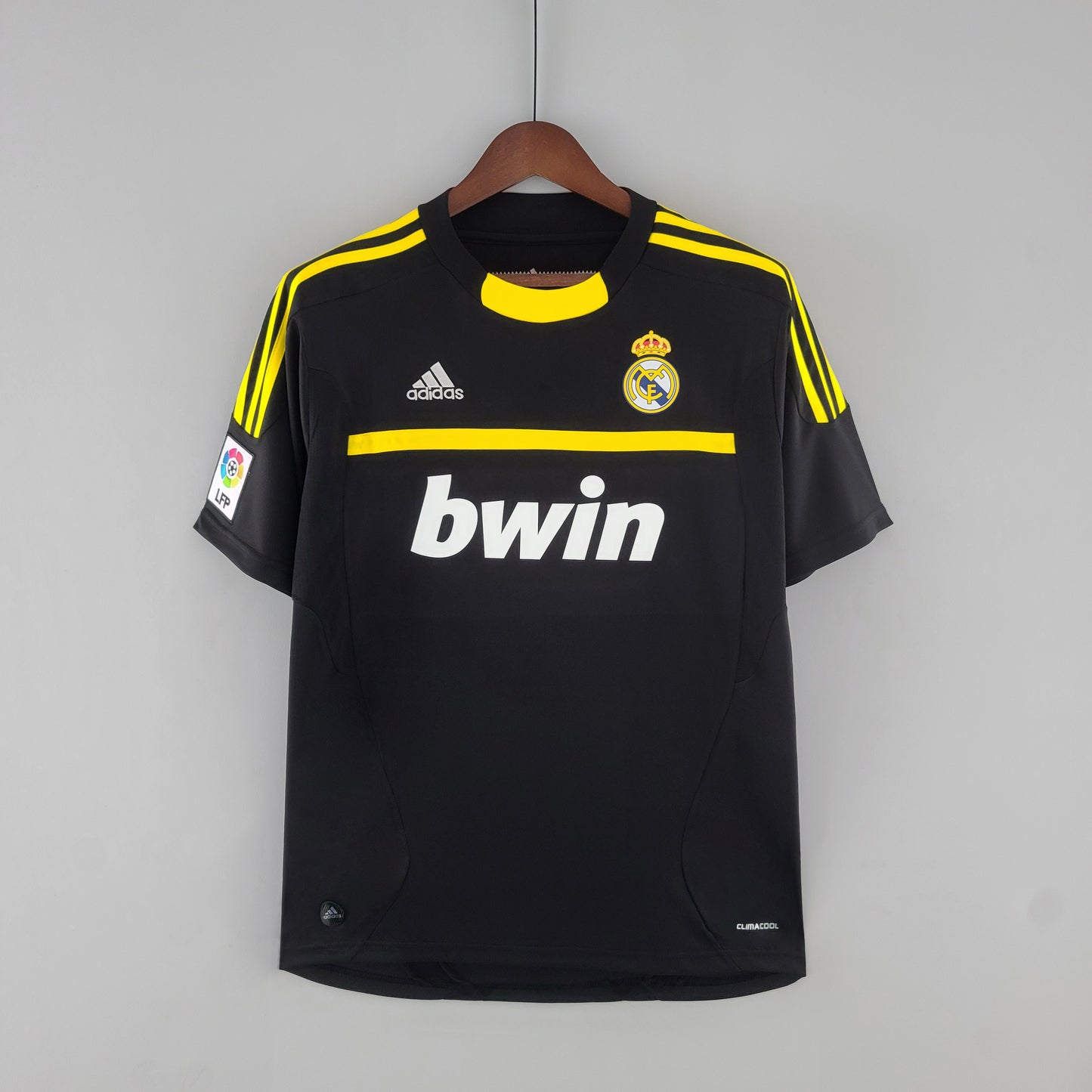 11/12 Real Madrid Vintage Goalkeeper Black soccer Fan Jersey