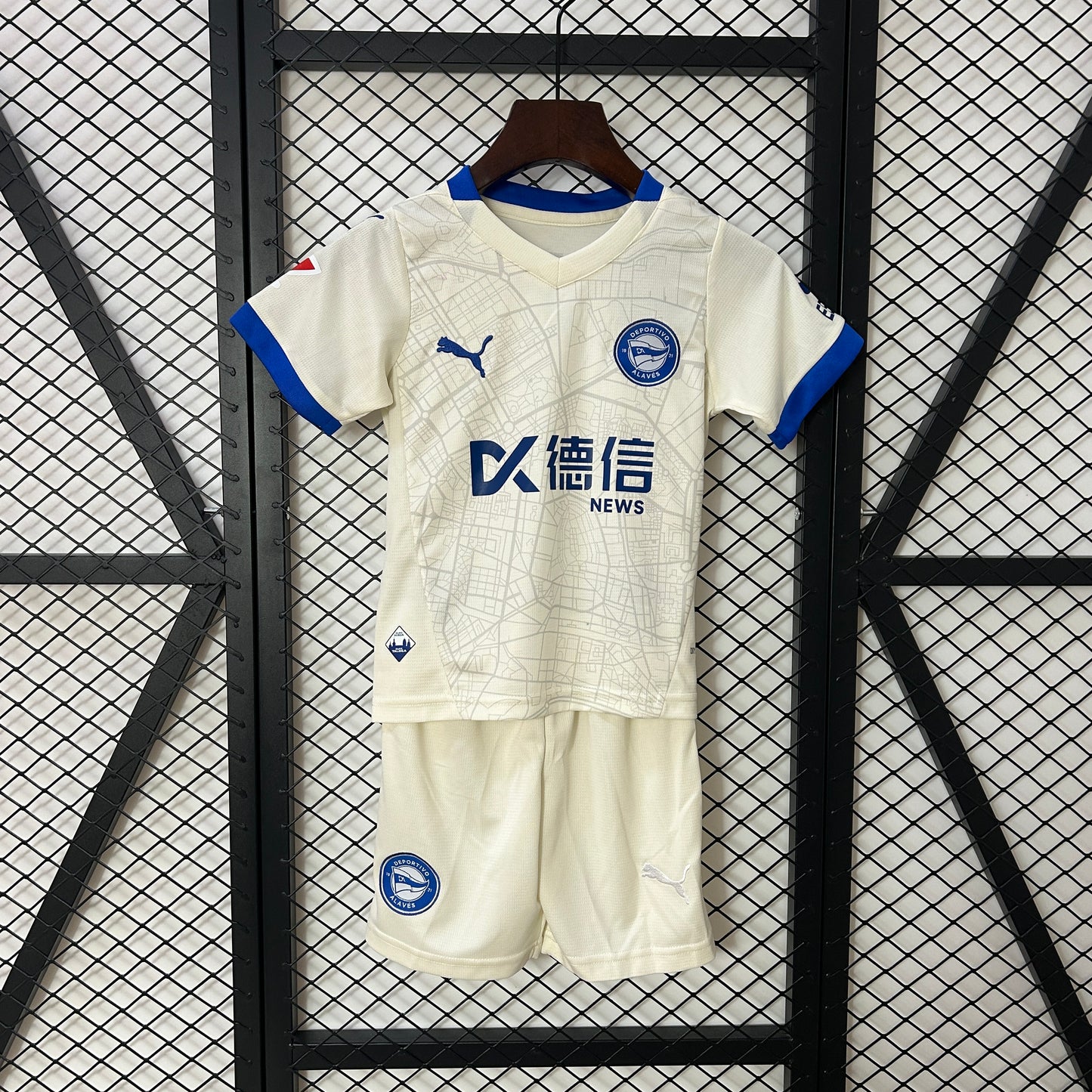 24/25 Alaves Away Kids Fan Jersey