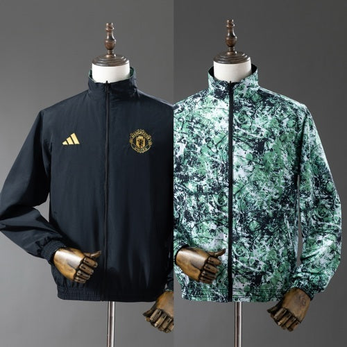 25/26 Manchester United Trench Coat Reversible Black and Green Windbreaker