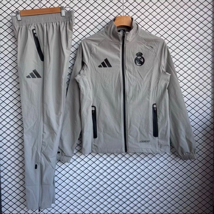25/26 Real Madrid Windbreaker Jackets With Pants
