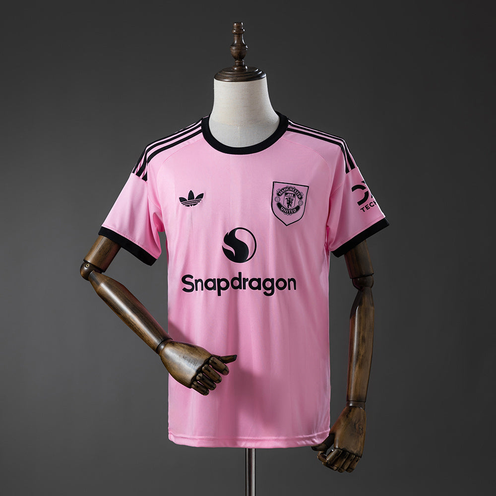 Manchester United 25/26 Third Away Goalkeeper Fan Jersey