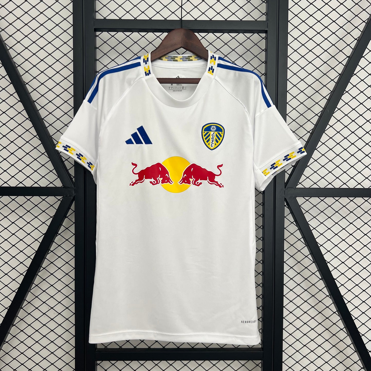 25/26 Leeds United Home Soccer Fan Jersey