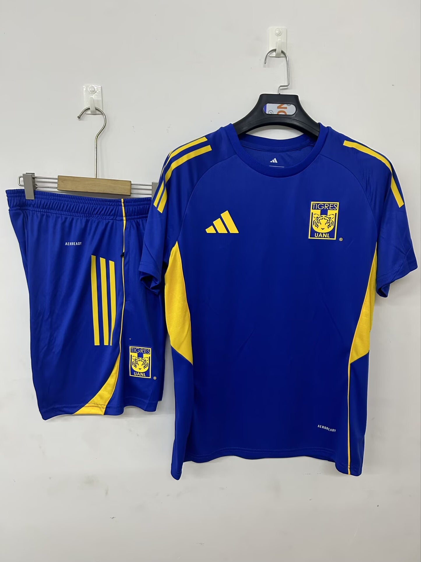25/26 Tigres UANL Blue training Fan Jersey