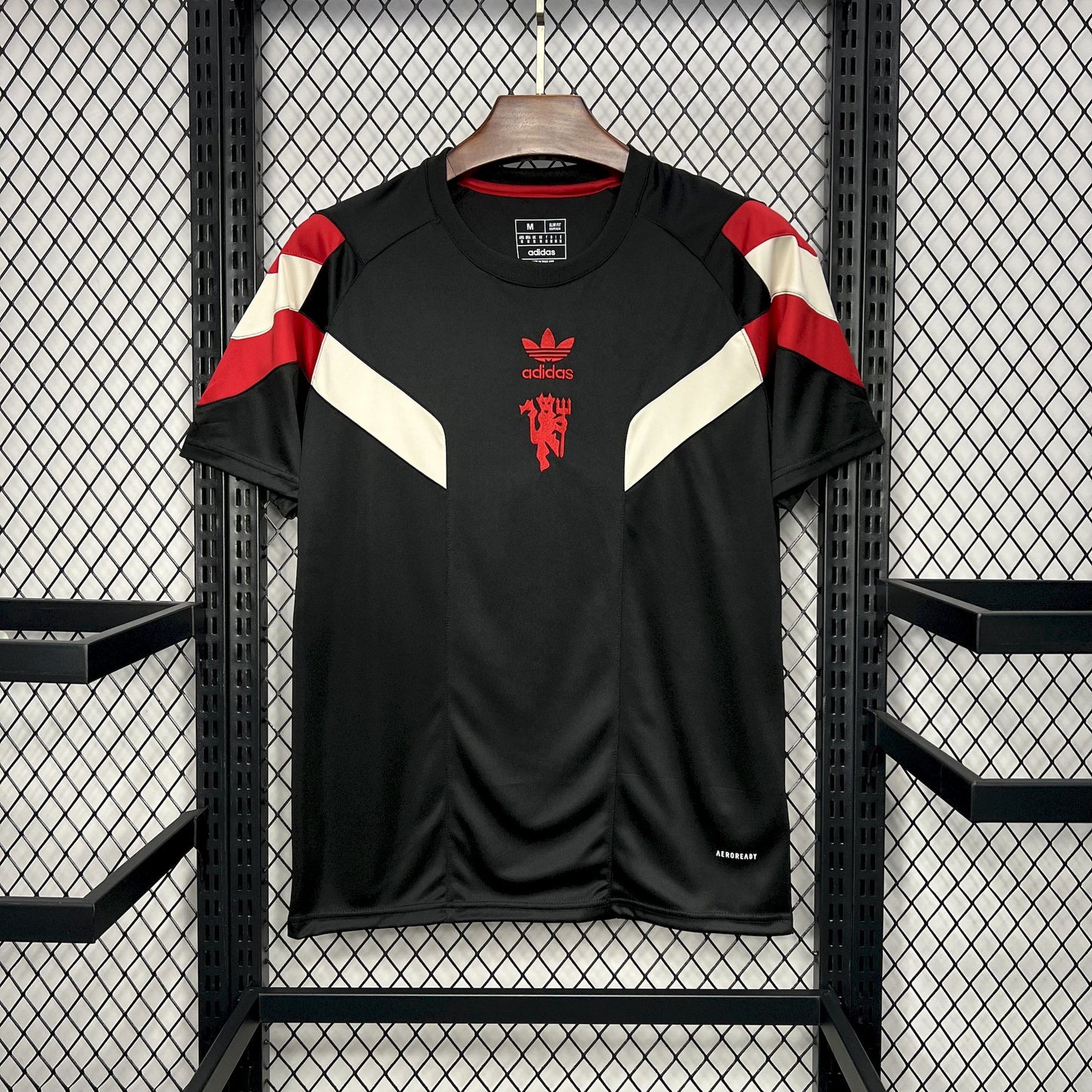 24/25 Manchester United Originals Tee Black Fan Jersey
