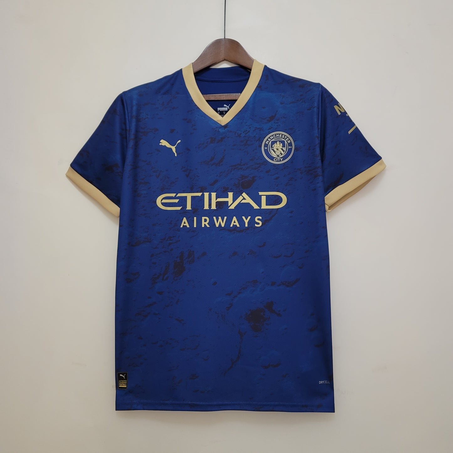 23/24 Manchester City Blue Soccer Fan Jersey
