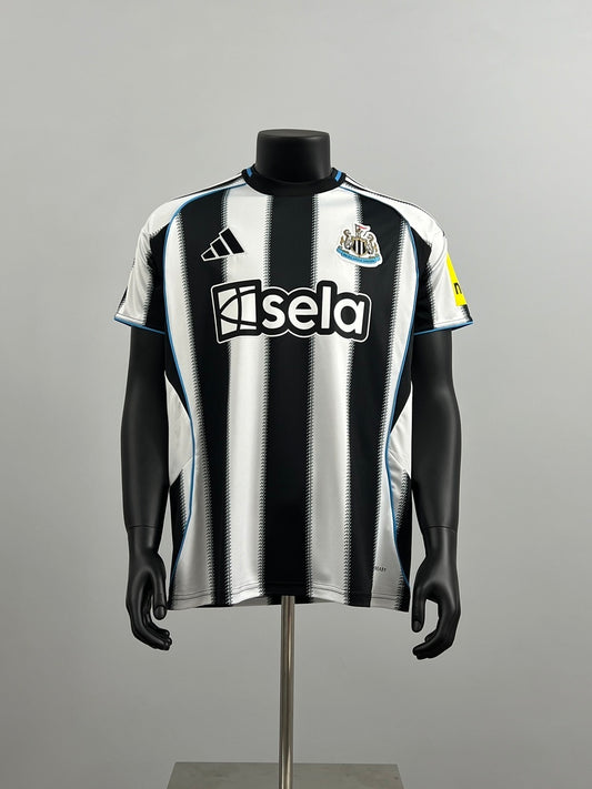 25/26 Newcastle United Home Soccer Fan Jersey