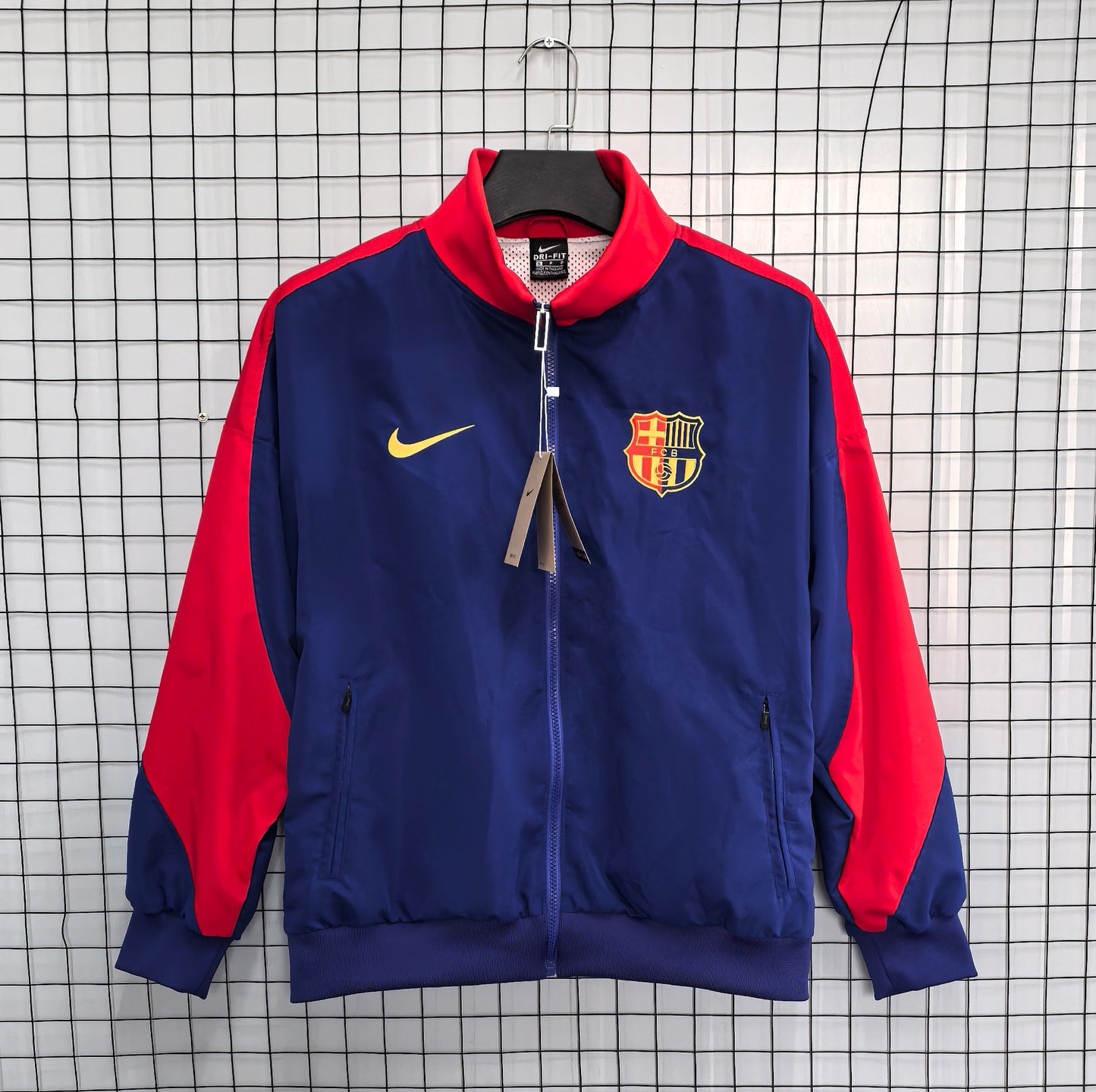 FC Barcelona 2024/25 Windbreaker Red
