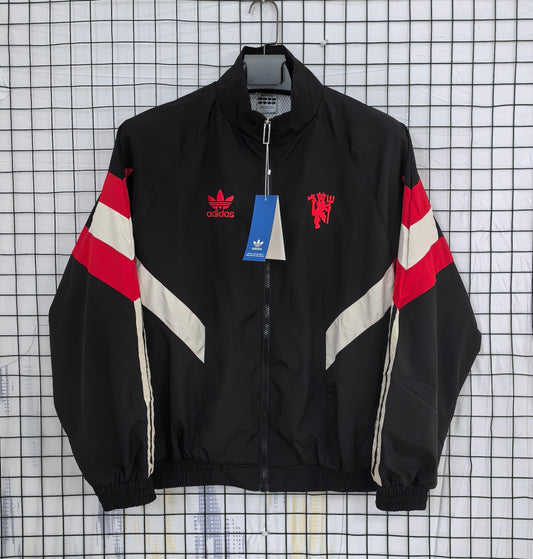 Manchester United 2024/25 Windbreaker White