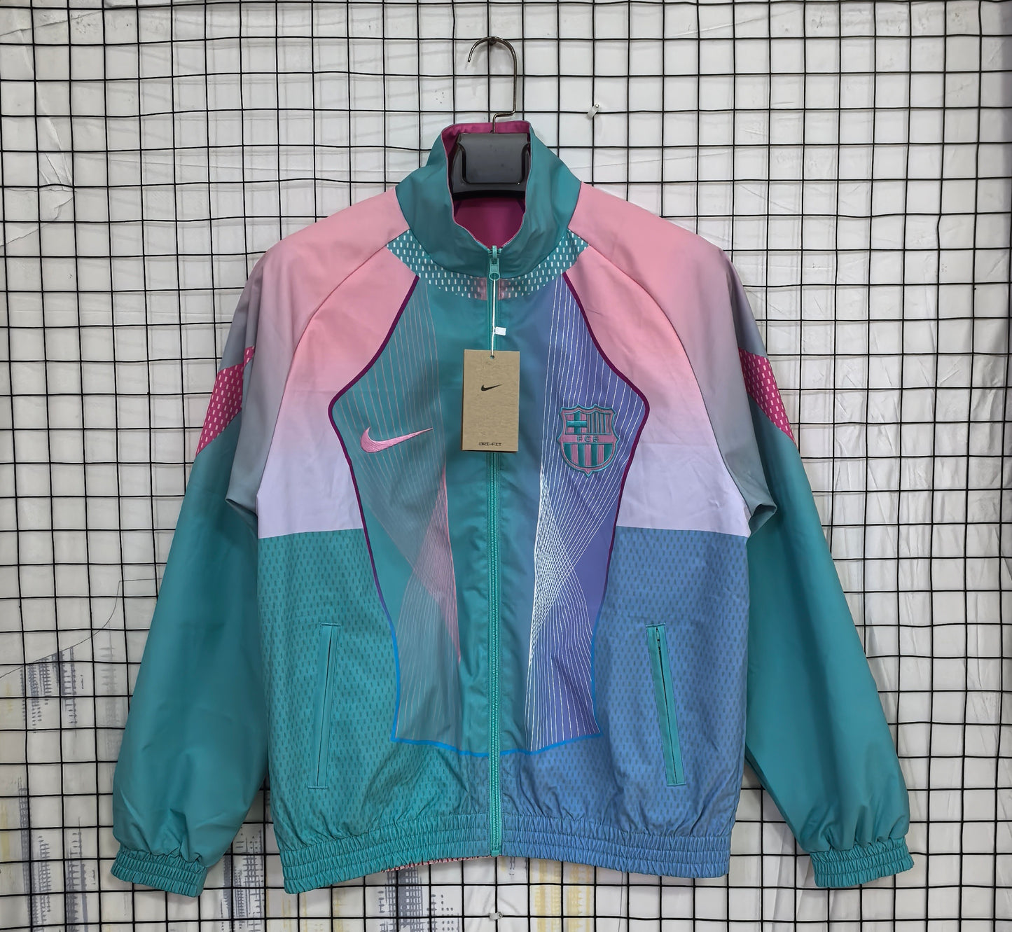 FC Barcelona 2025/26 Windbreaker Reversible Green
