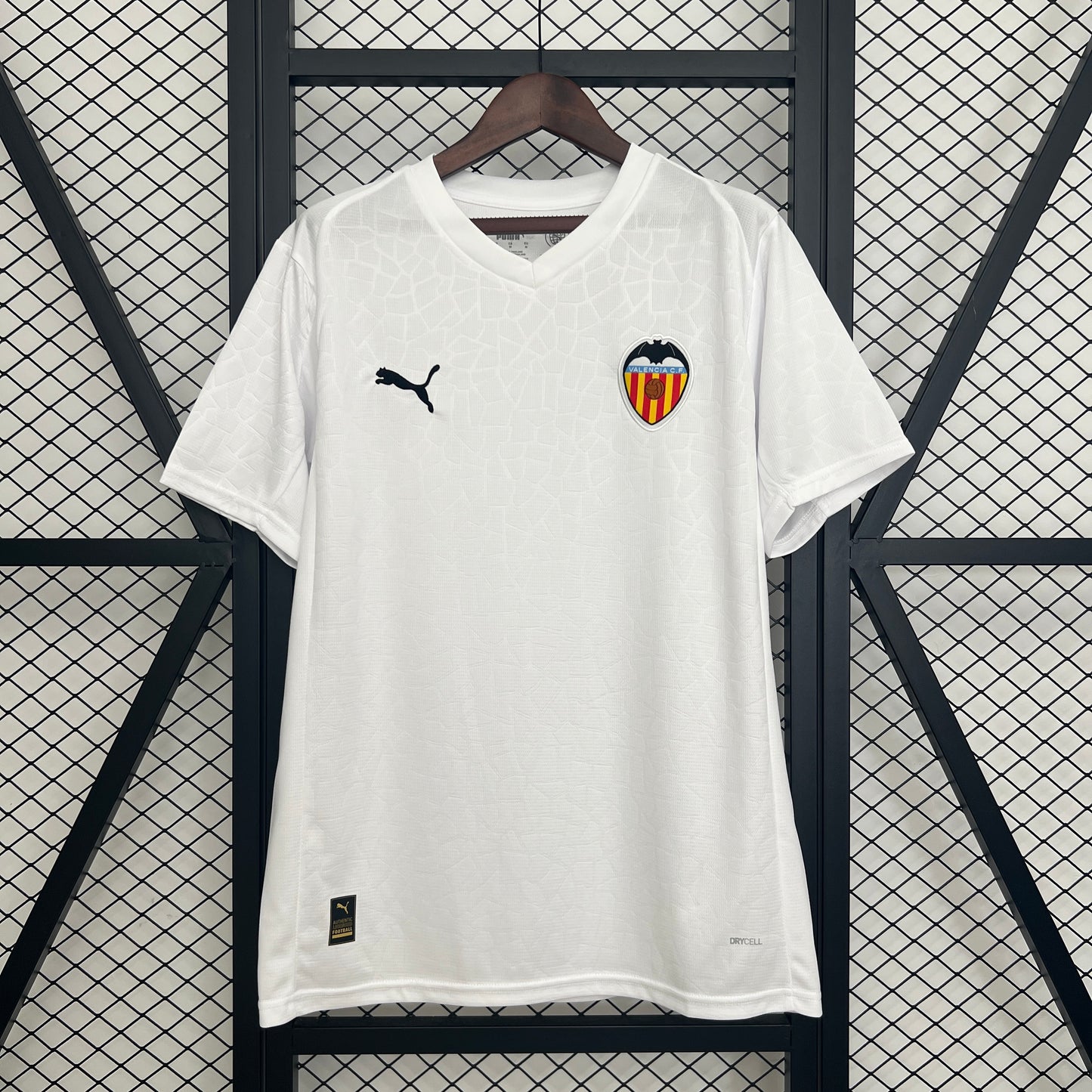 25/26 Valencia Home Soccer Fan Jersey