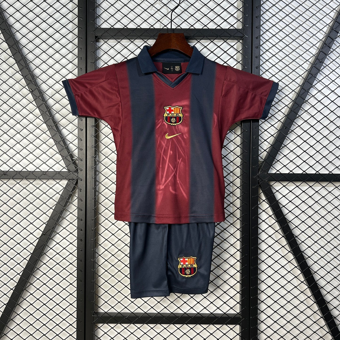 25/26 Barcelona Red/black Special Edition Kids Fan Jersey