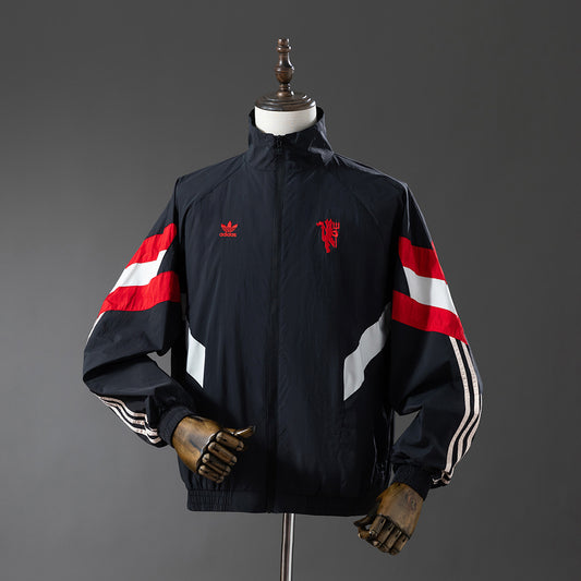 25/26 Manchester United Black Windbreaker