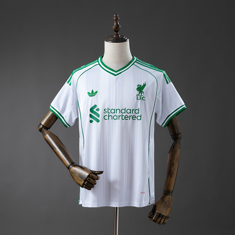 Liverpool 2025/26 Soccer Jersey White