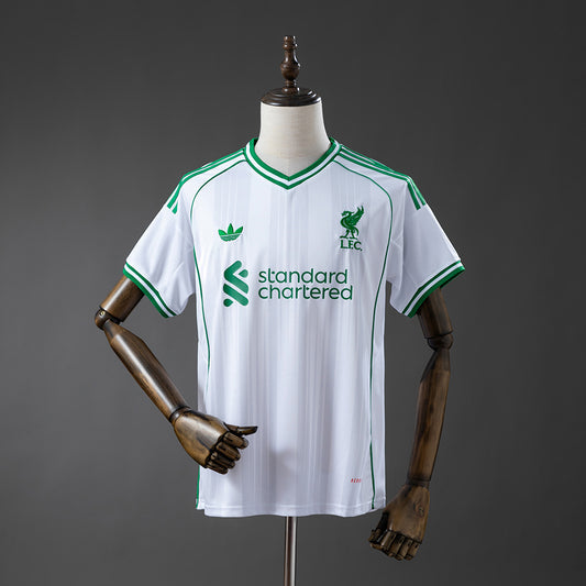 Liverpool 2025/26 Soccer Jersey White