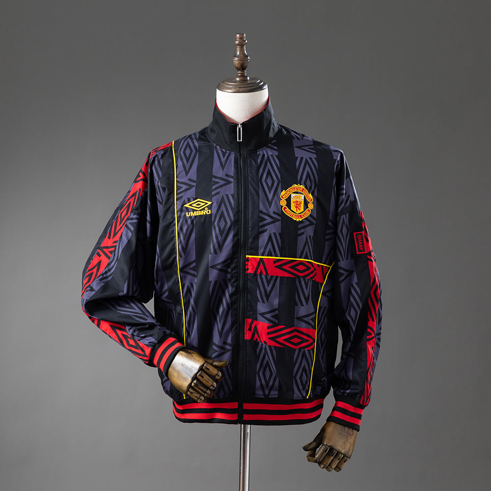 Manchester United 92/94 Retro Windbreaker Black