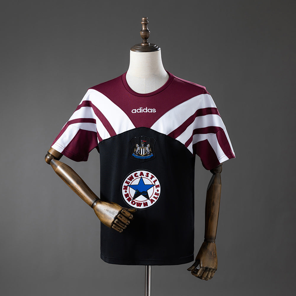 Newcastle 1995/96 Training Soccer Jersey Retro
