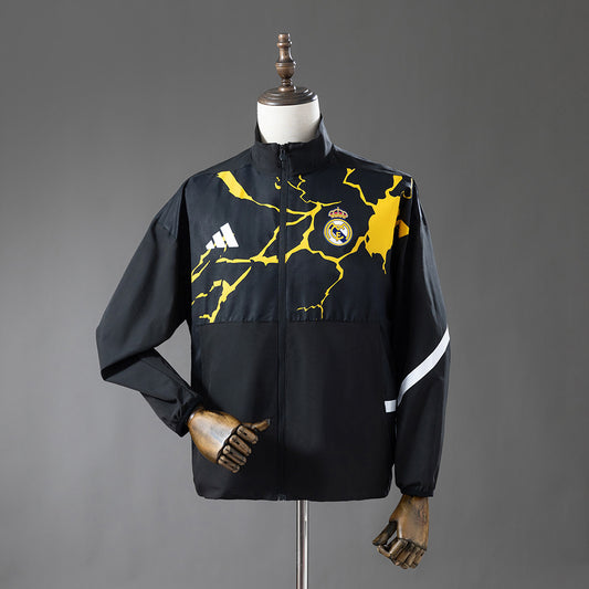 Real Madrid 2025/26 Pre-Match Windbreaker Black