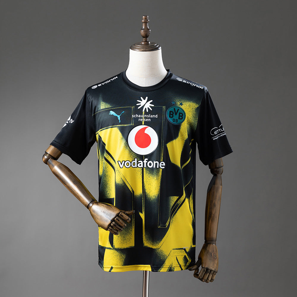 Borussia Dortmund 25/26 Game Version Fan Jersey