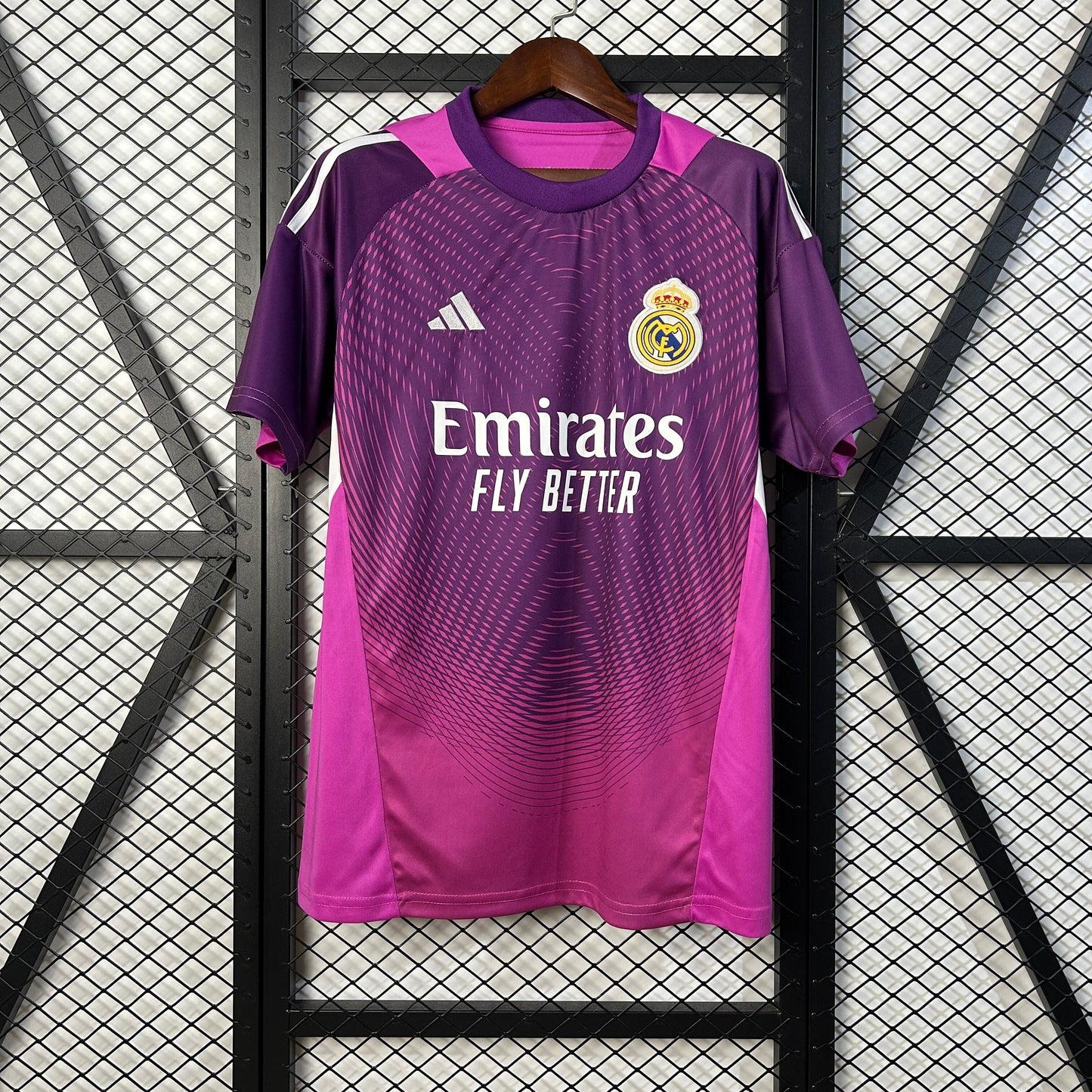 25/26 Real Madrid Goalkeeper Soccer Fan Jersey