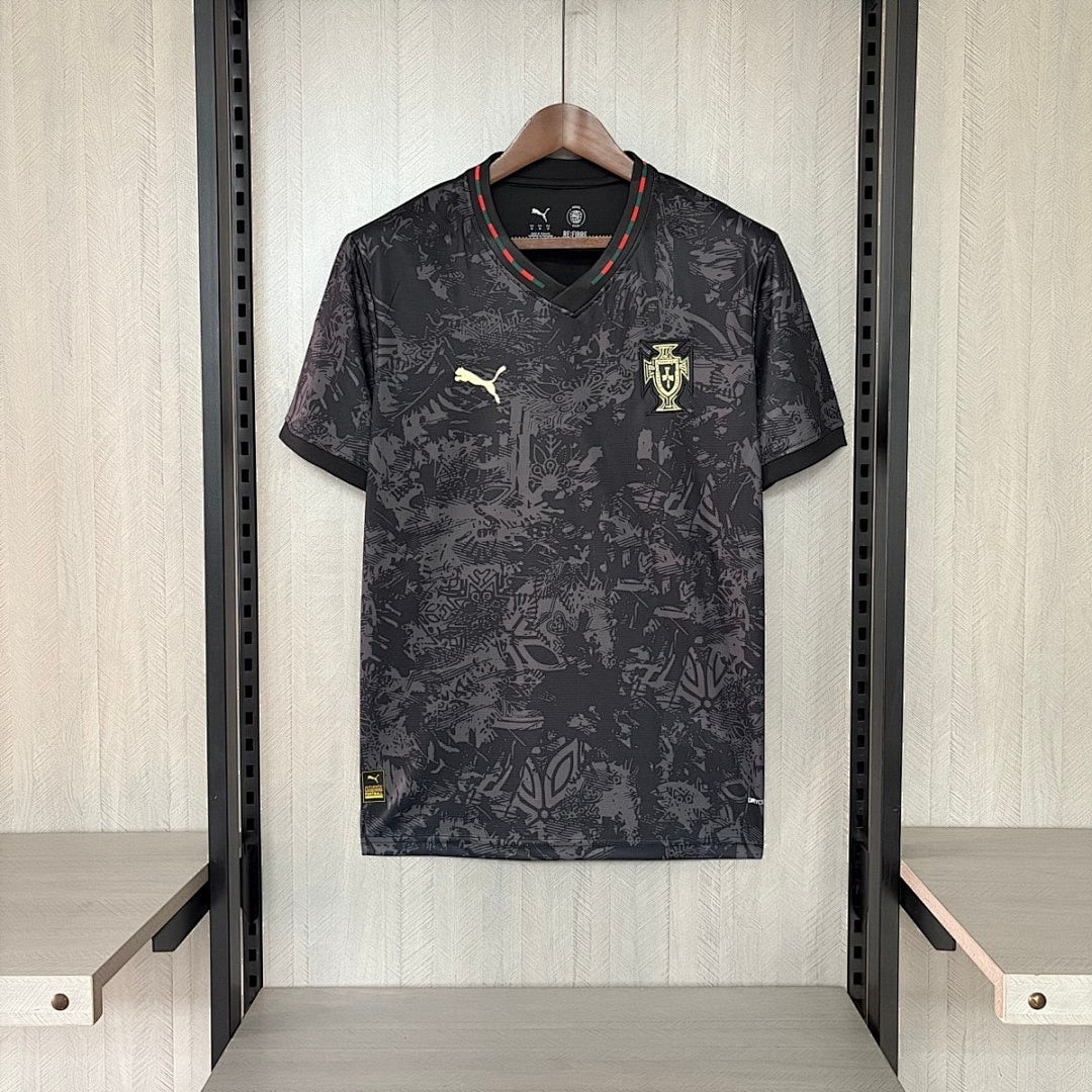 2025/26 Portugal Black Training Fan Jersey